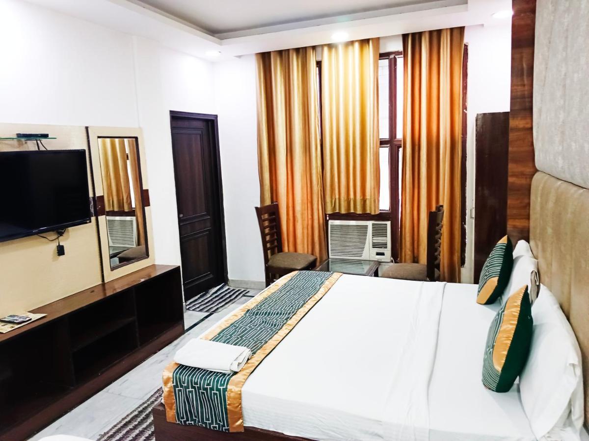 Hotel Krone Near Igi Airport Delhi Нью-Дели Экстерьер фото