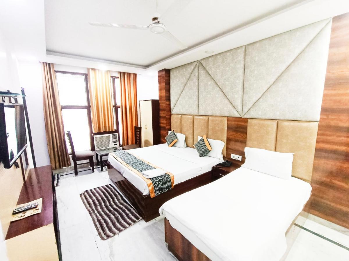 Hotel Krone Near Igi Airport Delhi Нью-Дели Экстерьер фото